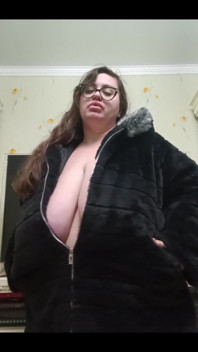 Im Nude Under Coat