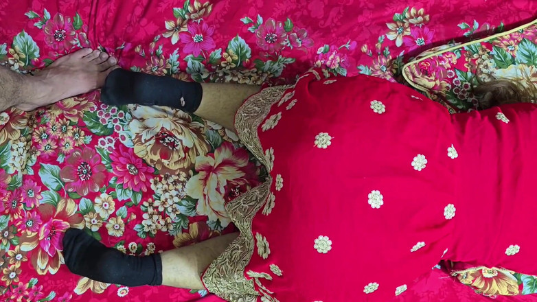 Faryal: Киску пакистанской бхабхи трахнули