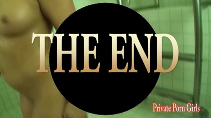 Private Porn Girls: Blowjob and cum in mouth in the bath