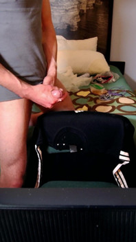 흑인 대물 자지에게 따먹히는 발정나서 젖탱이를 빨아
