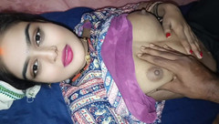 Ramashish: Desi mostra le sue tette