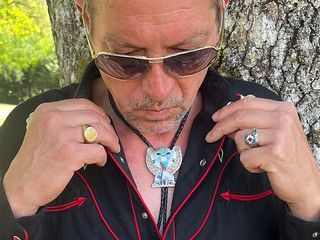 Hornydaddy50: En bra stor avrunkning på kontoret