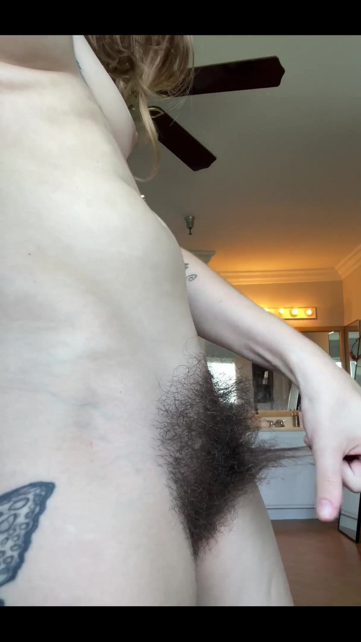 Pearlsage: Sembah belukar tebal yang besar