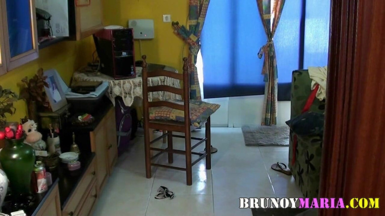 Brunoy Maria: I fucked the alarm technician in my house and recorded...