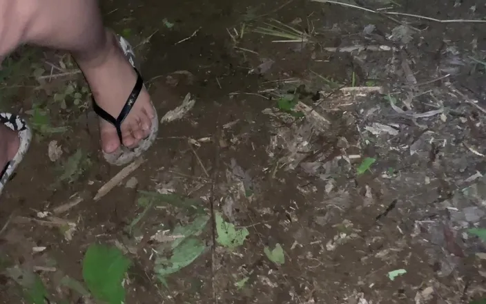 StaccyPh: Fucking My GF at Night in the Middle of the...