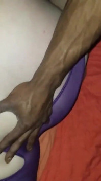 Interracial pawg cavalga bbc reversa vaqueira com essa buceta molhada e curvada sobre estilo cachorrinho BBW
