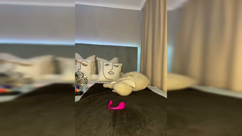 Legendary Booty Overdose: BBW Masturbation &amp; Pussyplay