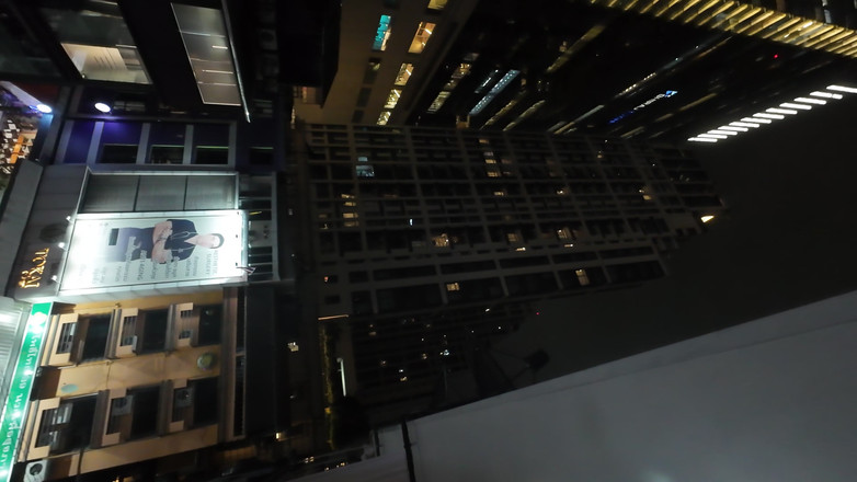 SkinnyWithAHugeDick: Překvapím Ji Svým Velkým Tvrdým Ptákem!