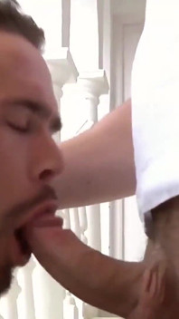 Menatplay - latino Enzo Rimenez se folla a un empresario muy adecuado