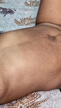 Jiju se udělala po koupání nahá před Saali, zbláznila se a byla ošukána