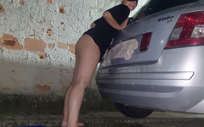 CasalprazeresRJ: Puta Safada Ganhou Um Banho De Porra E Mijada