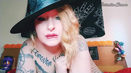 Estrella Steam: Witch makes eye contact with you