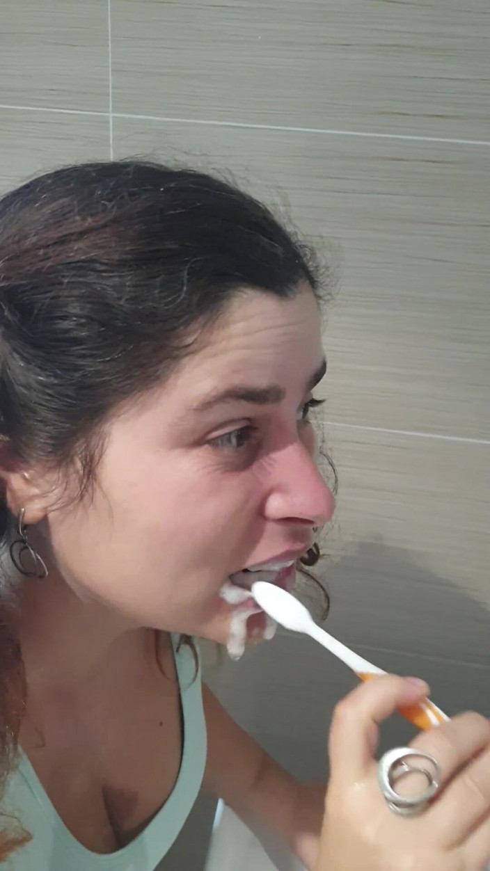 ExpressiaGirl: Stupid Stepdaughter Brushes Her Teeth with Cum, Stepdaddy Cheated Her