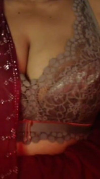 hot bare stan nippal sho.