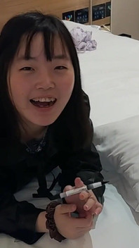 Üniformalı saku-chan arkayı seviyor