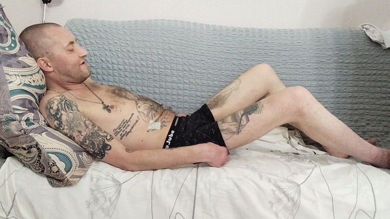 Zona901: flickvän suger min kuk och sväljer sperma