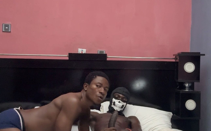 Sexy skinny: Caseiro: O Zelador Que Conheci No Hotel Me Fodeu Bem