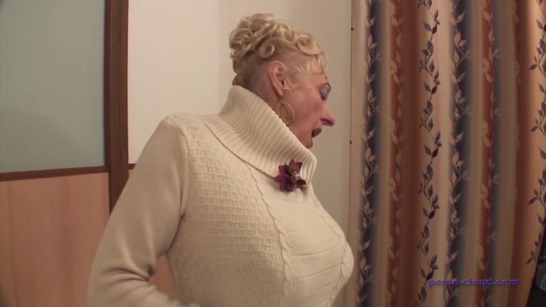 Porno Cloud: Grannys stepson