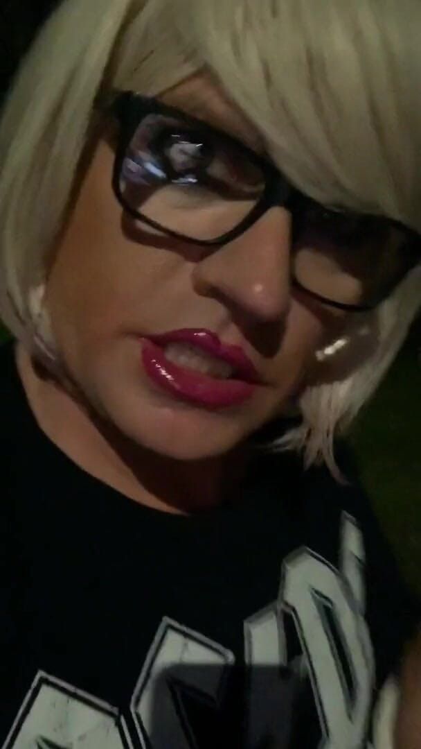 CindieLove: Maybe the hottest JOI vid you've ever seen hot sissy...