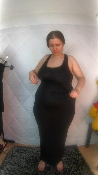 Lingerie Review: Trying dresses uncensored