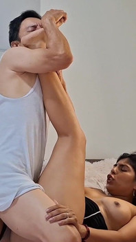 Stepfather Gives His Curvy Stepdaughter a Nice Foot Massage and They End up Having Sex