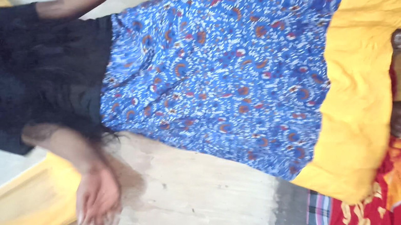 Bd fuking: Desi manželka tančí