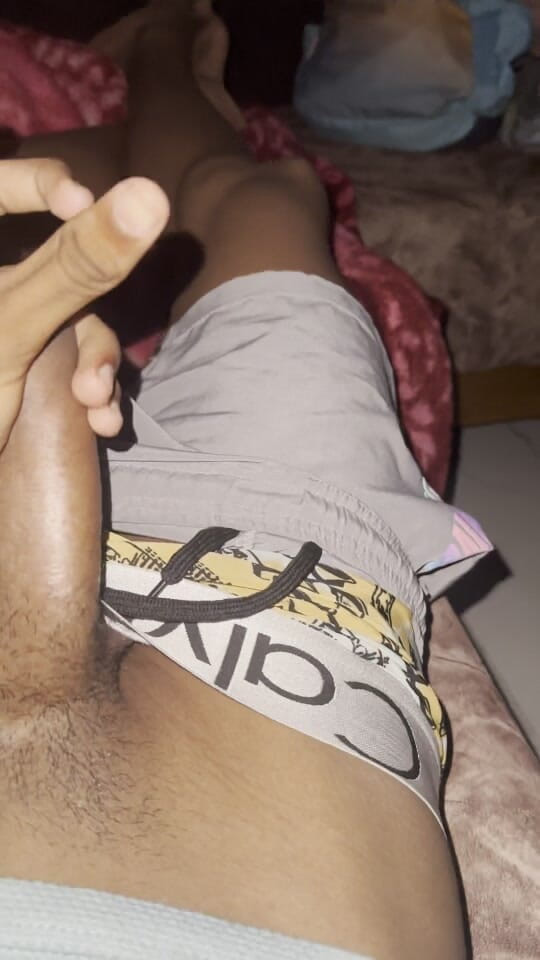 Tony Roy: Masturbace 7 palců čůráka