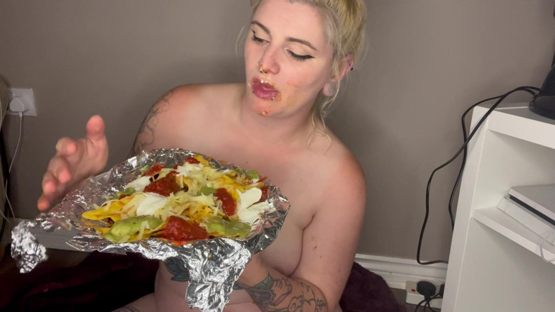 EeveeXo: Mexican Food No Hands Mukbang