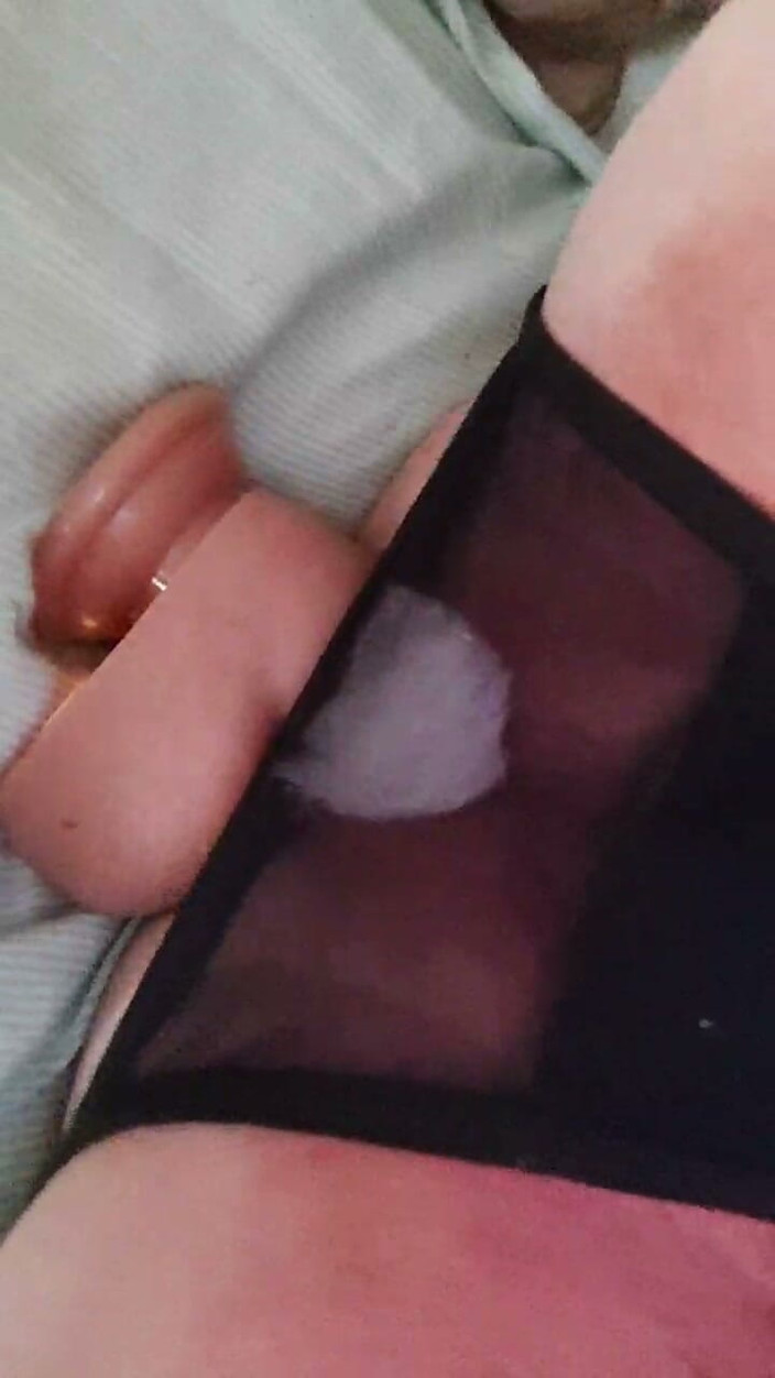 Ambratrav: Crossdresser pelacur Itali bermain dildo di rumah