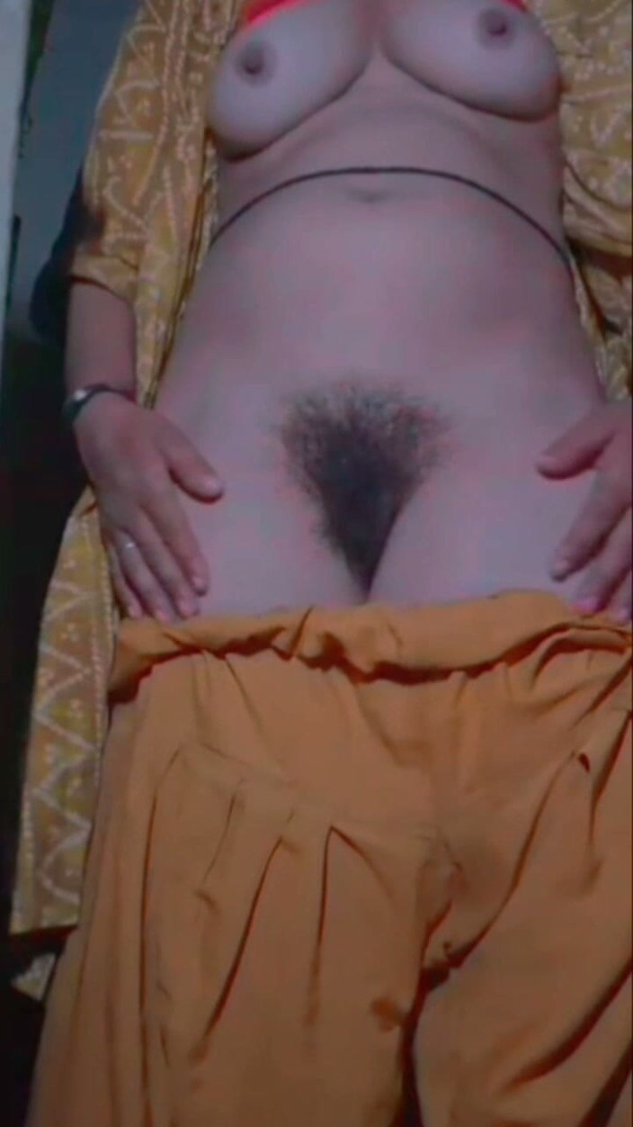 TricolorMusic3: Hot Ass Sexy Girl Looking for Cock