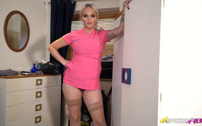 SkirtJerk: Louise Lee - Kde jsou moje kalhoty