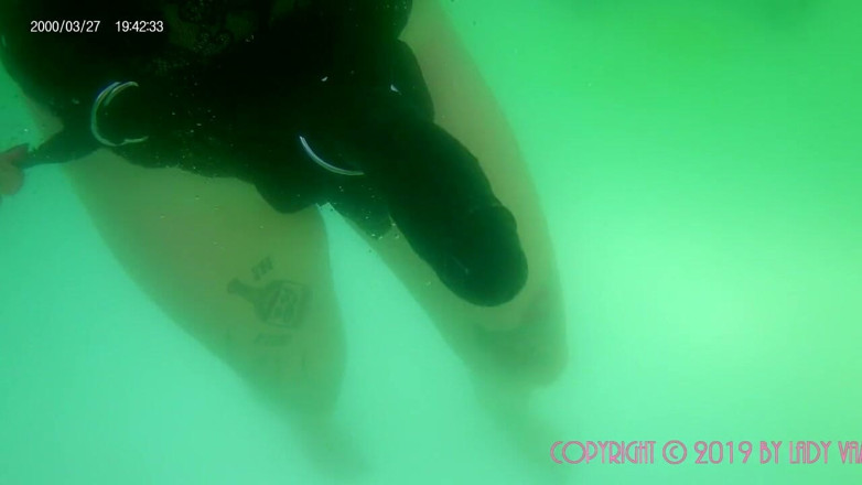 Domina Lady Vampira - SM Studio Femdom Empire: Verano fetiche fisting divertido - parte 4
