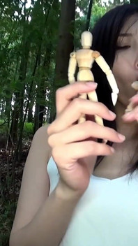 En Nemůžeš utéct obří ústa Yua Hidaka - japonský fetiš úst
