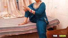 Stepmom Wants Become Dulhan of Her Stepson