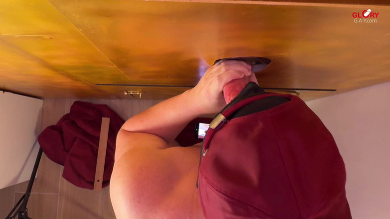 GLORYHOLEGAYS: Gloryhole XL——我从没在嘴里吃过这么多