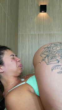 Enema Swallow Top Girls - Menelan Semua Gadis Manis Enema Terbaik Saya