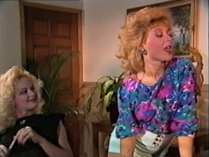 Euro Blue Movies: Mujeres despiadadas muéstrame todo (1989)
