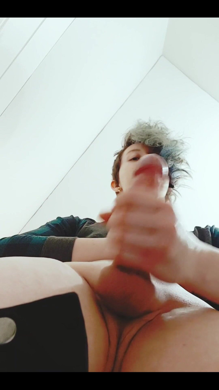 Real Gril: Oeps ik kwam helemaal over je gezicht, smaakt het goed?