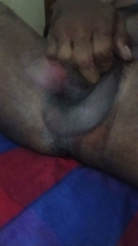 Neobřezaná ejakulace ptáka a precum