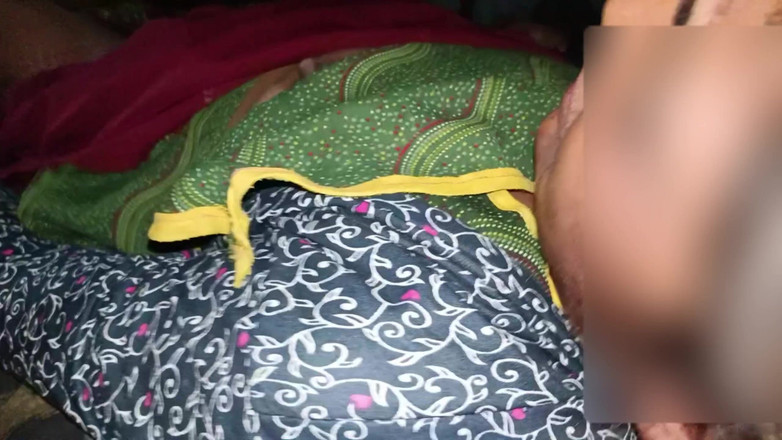 Indian sex2: W Walentynki szwagierka uprawiała seks całą noc, Szwagierka Desi w...