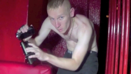 ROMANTIK FRENCH FUCKER XXL: ポルノスターRomantikと彼の友人の大きな乱交