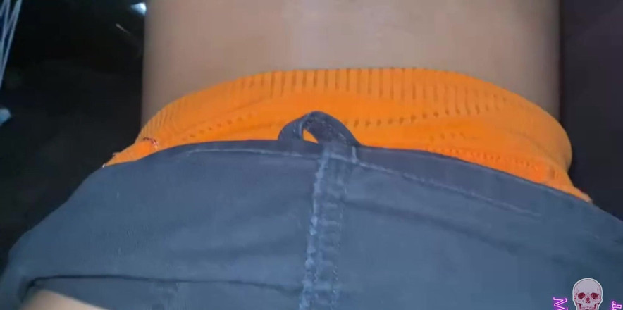 Mayay Thor X: डिल्डो स्ट्रीट पर चोटी वाली हॉट लड़की की चूत में वीर्य के साथ हार्डकोर चुदाई