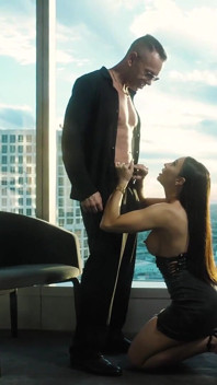 S3xus Vol. 33 - Vertigo - Melissa Stratton