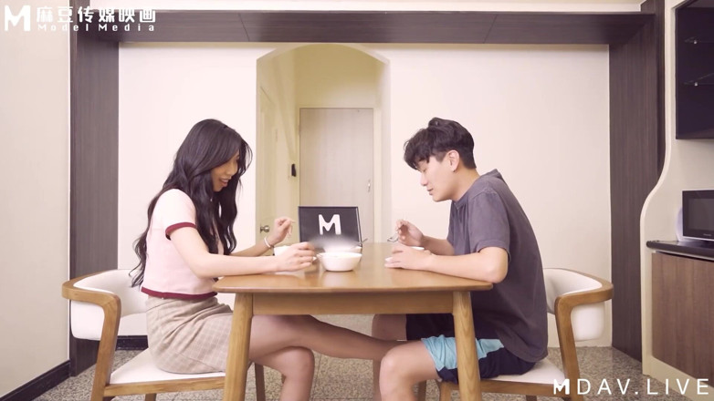 ModelMedia Asia: Md-0166 Three Older Sisters Strained Me to Break My Virginity