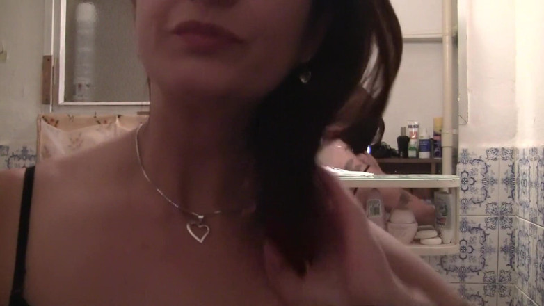 All Those Girlfriends: La sexy ragazza amatoriale Maike in un fantastico video da...