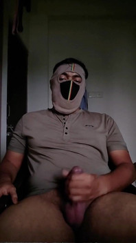 Sexy indický chlapec si hraje s jeho velkým ptákem