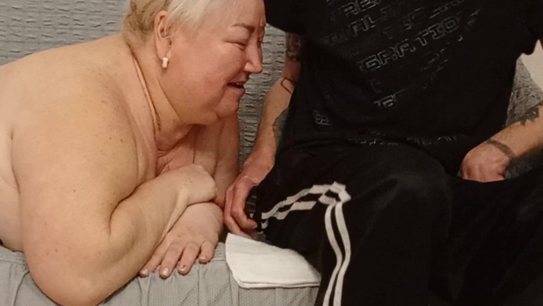 Zona901: Macecha šuká mého ptáka pusou