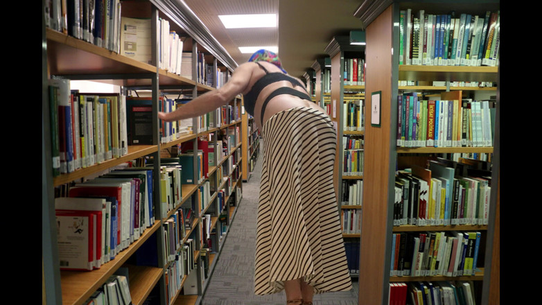 cd_aysemmm: Seks in de bibliotheek