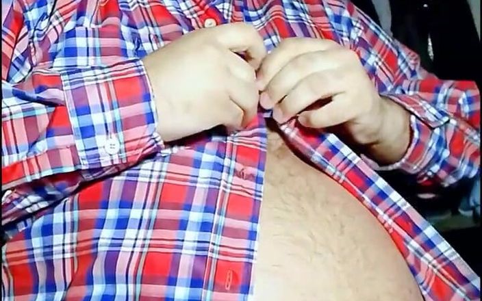 Gordito33PIG: Lelaki gemuk mencuba beberapa baju tua dan mereka tidak cergas...