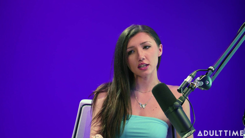 Adult Time Podcast: Maya Woulfe: Phone S*x, Edging, &amp; Loving Gonzo Scenes | the Adult...